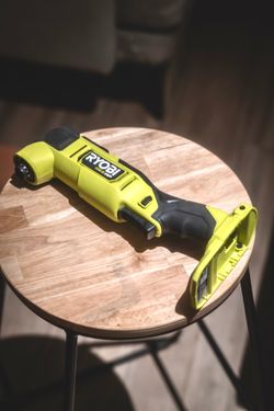 Ryobi ONE+ HP 18V Brushless Cordless Oscillating Multi-Tool