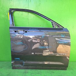 GRAND CHEROKEE 2023 2024 2025 PASSENGER FRONT DOOR OEM