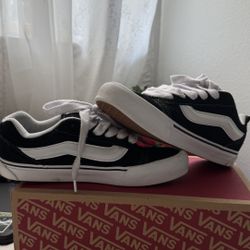 Knu Skool Chunky Vans 