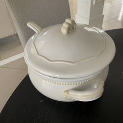PRINCESS HOUSE SOUP SERVING POT PICK UP TODAY