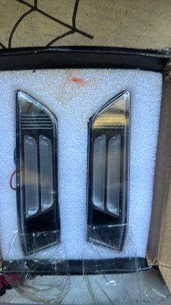 Infiniti g35 side markers