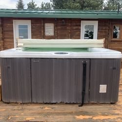 Cal Spas Hot Tub