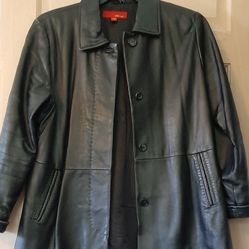 Ladies Black Leather Jacket Size L