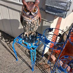 16" Owl Statue