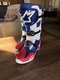 Brand New Alpinestars Tech10 Moto Boots, RWB- Size 11