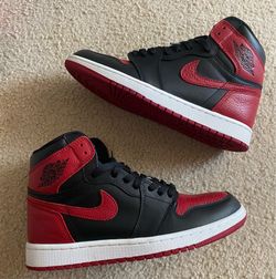 Nike Air Jordan 1 Retro “Bred” Sz 9