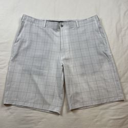 Ben Hogan Mens 38 Gray Plaid Golf Shorts Performance Stretch Flat Front Tech