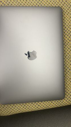 Macbook pro M2