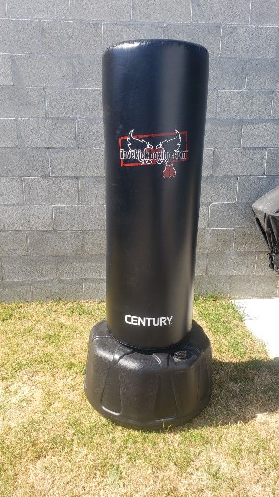 Century IloveKickboxing KB Heavy Bag