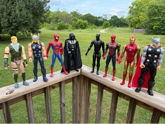 Marvel Star Wars 12” Action Figure Lot Y2K Geekcore Toycore Shelf Display