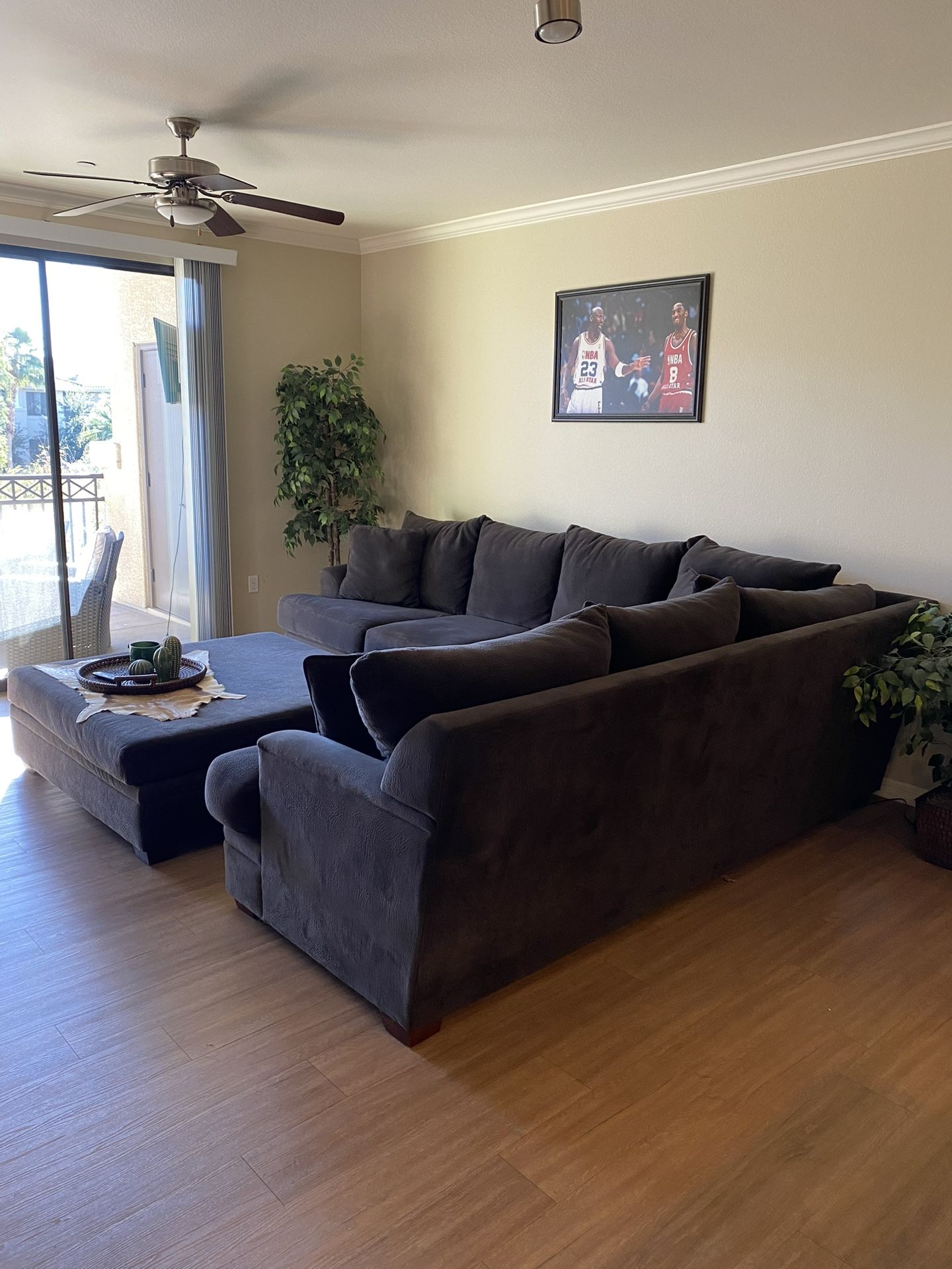 Sofa With Oversized Ottoman
