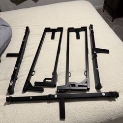 (Twin to King) Adjustable Bed Frame 