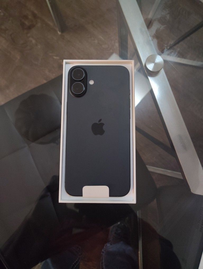 iPhone 16 Plus 128gb (At&T) Brand New