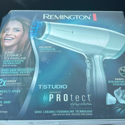 Remington Blow Dryer With Bonus Brush, Clips Defuser