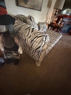 Chaise Lounge