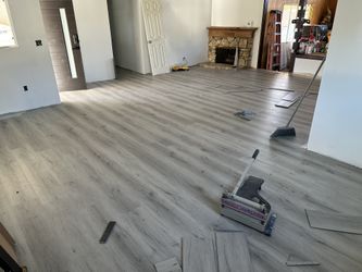 Vinyl Floor!
