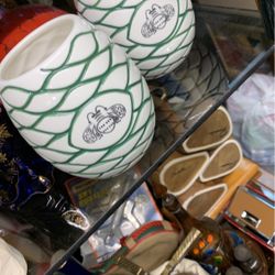 Set Of 2 Mugs