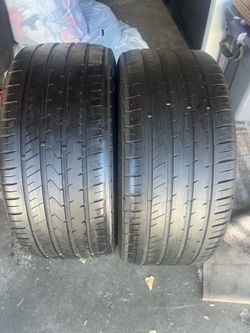 2 GOOD USED TIRES 245/35R30 LIONHART TIRE $35 for the 2 tires SOLD AS IT IS PICKUP ONLY