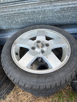 Set of 4 rims and very nice tires wheels 2006 Chevy Aveo