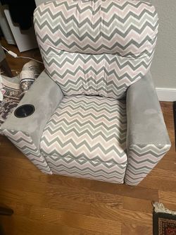 Kids Recliner Chair with Cup Holder