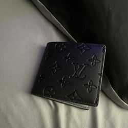 Monogram Loui Vuitton Wallet