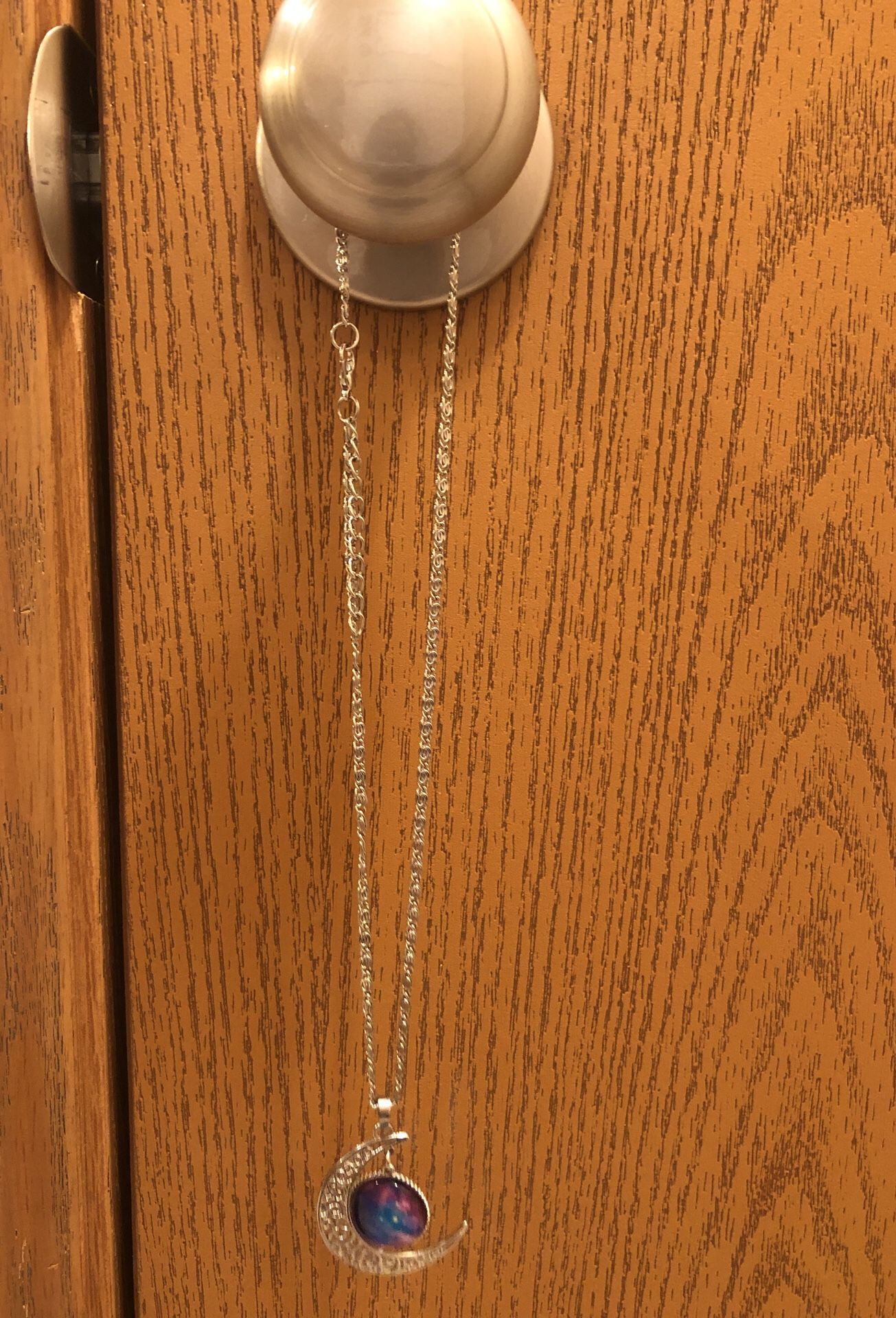 Necklace with adjustable chain