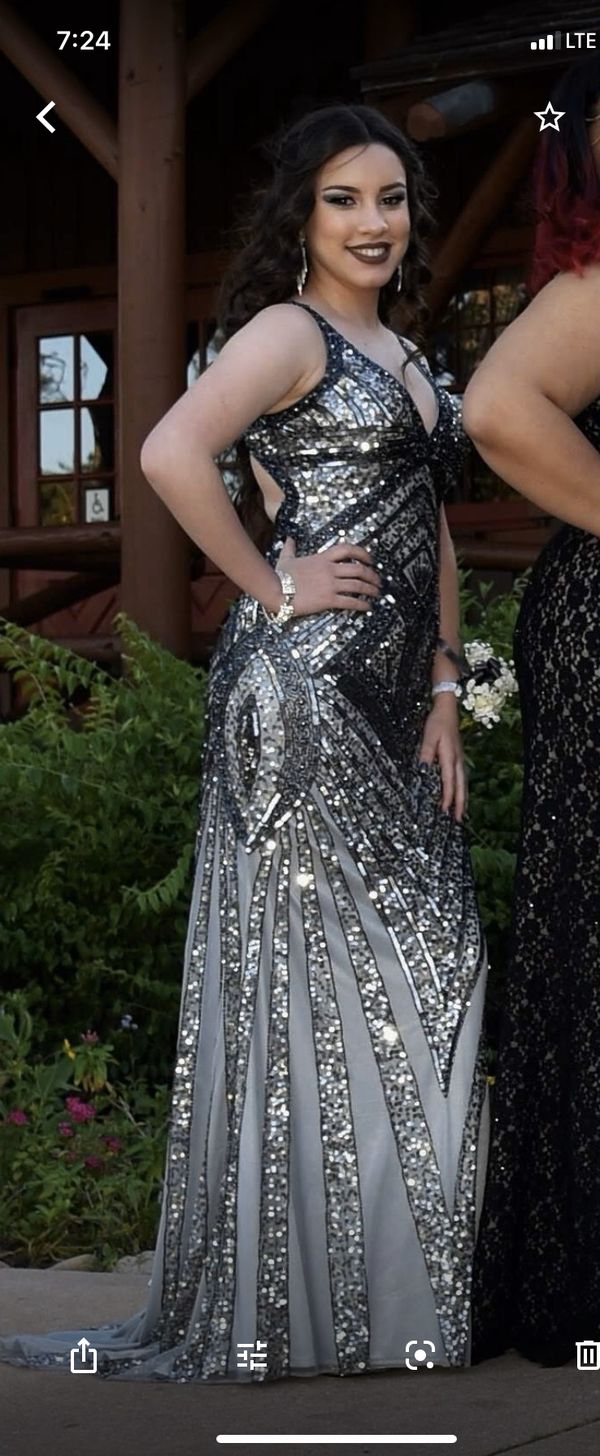 Navy blue and silver prom dress for Sale in Alafaya, FL