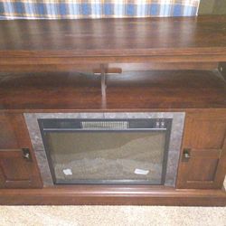 Entertainment Center / Fireplace/Tv Stand