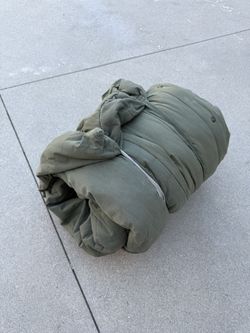 Military Cold Weather Sleeping Bag