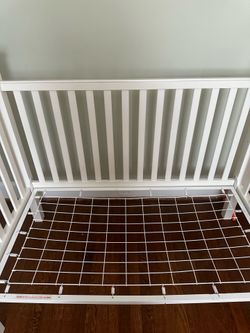 Pottery Barn Kendall Crib