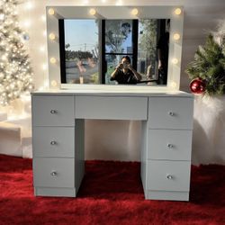 47 inch Vanity Table with Mirror Hollywood Light 7 Drawers makeup vanity white color