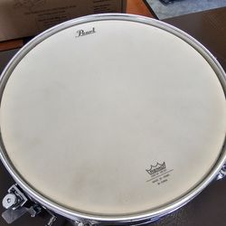 Pearl EKW 1335 Snare Drum in Piano Black