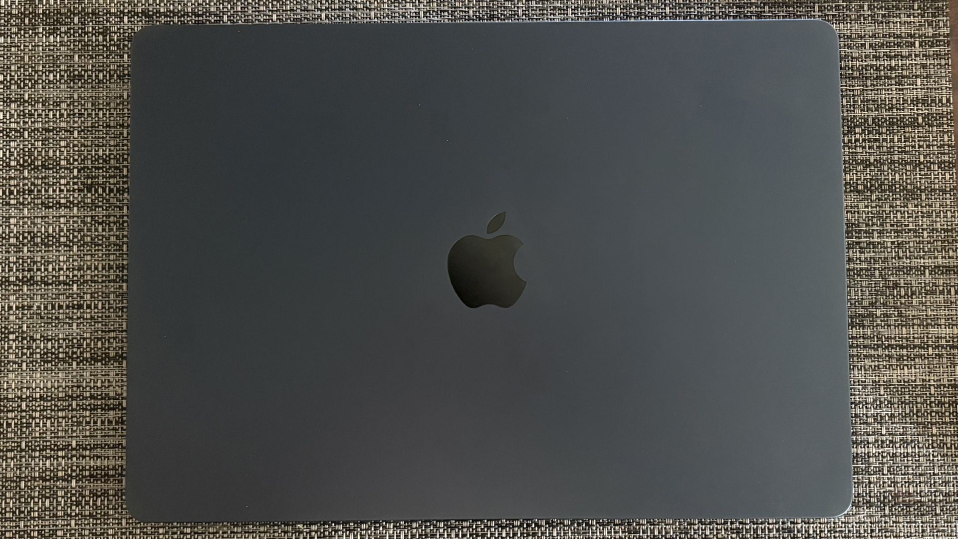 Macbook Air (2023)