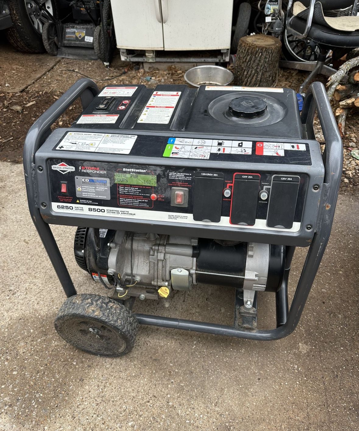 Briggs And Stratton Generator—Storm Responder!!! 6250 Watts/8500 Starting Watts!!! Works Great!!! 