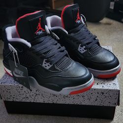 Jordan 4 Bred Reimagined size 7