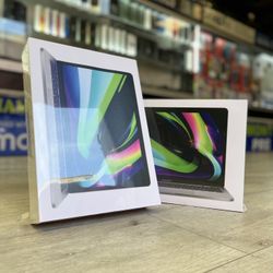 MacBook Pro 13 inch M2 Chip (Latest Model)