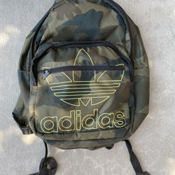 Adidas Backpack 🎒 