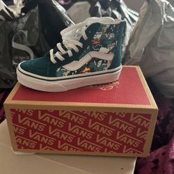 Brand New Glow In The Dark Vans 