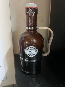 Collectors, edition, icicle brewing, beer growler nev￼er used