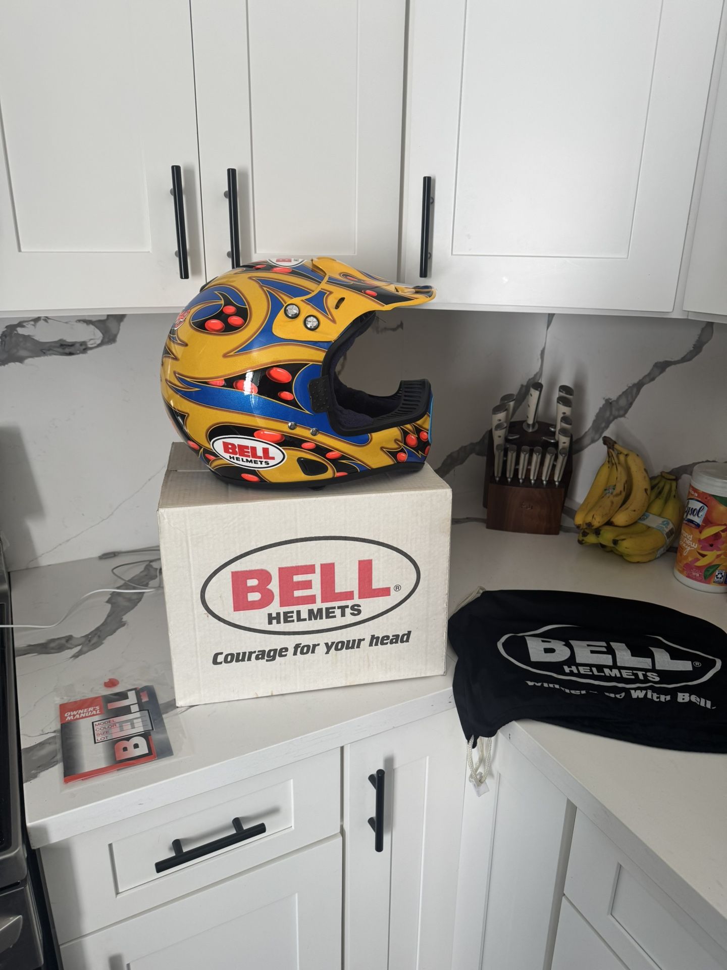 Vintage Bell Moto 6 McGrath Replica