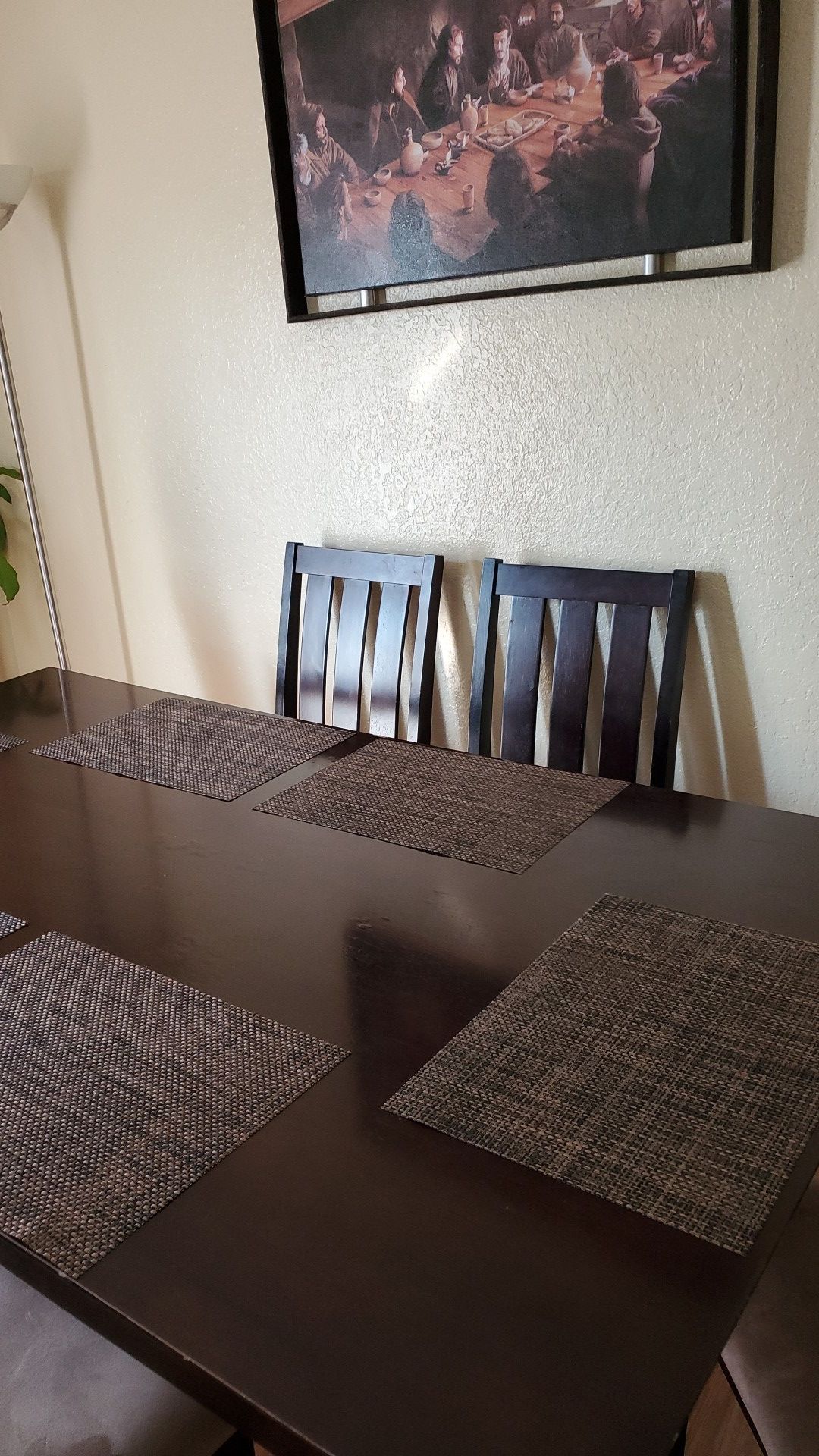 Dining table set