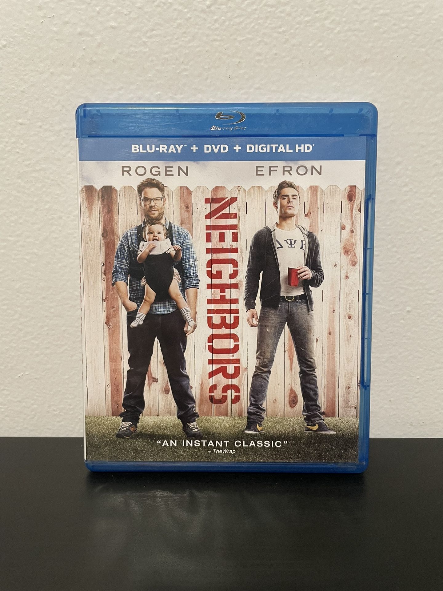 Neighbors Blu-Ray DVD Combo Movie Seth Rogen Zac Efron Comedy 2013