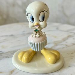 Lenox Tweety Bird Emerald Cupcake Figurine | Retired Looney Tunes Collectible