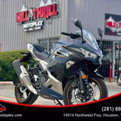 2024 Kawasaki Ninja 400 ABS 