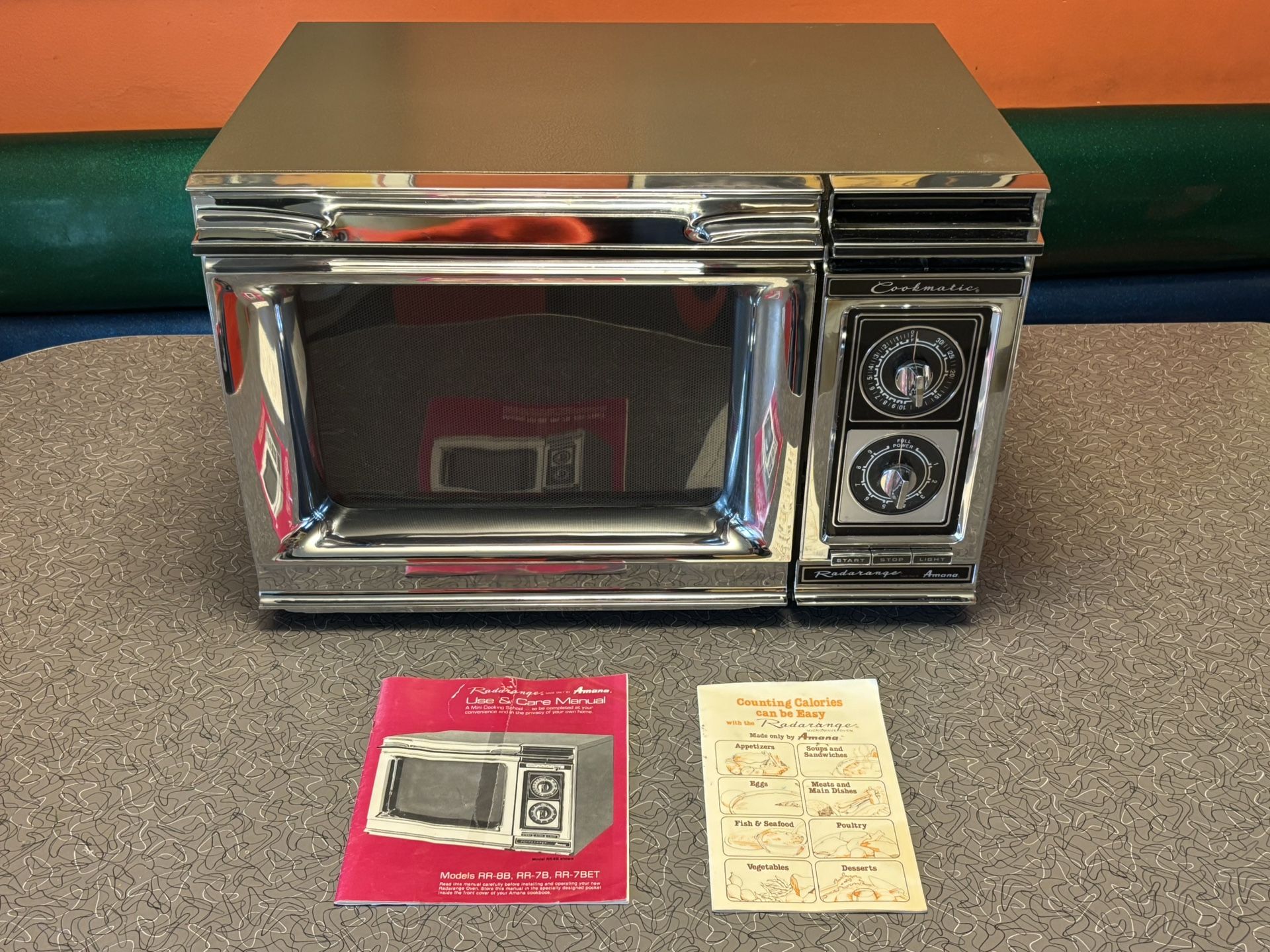 Rare Radar Range Microwave By Amana Exc MCM