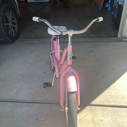 Girls bike