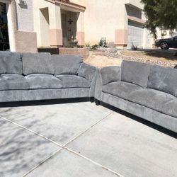 New Set Couches By Ashley 