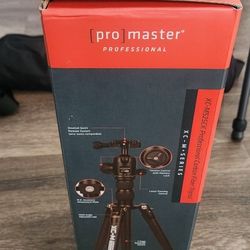 Pro Master XC-M - Series Carbon Fiber Tripod 