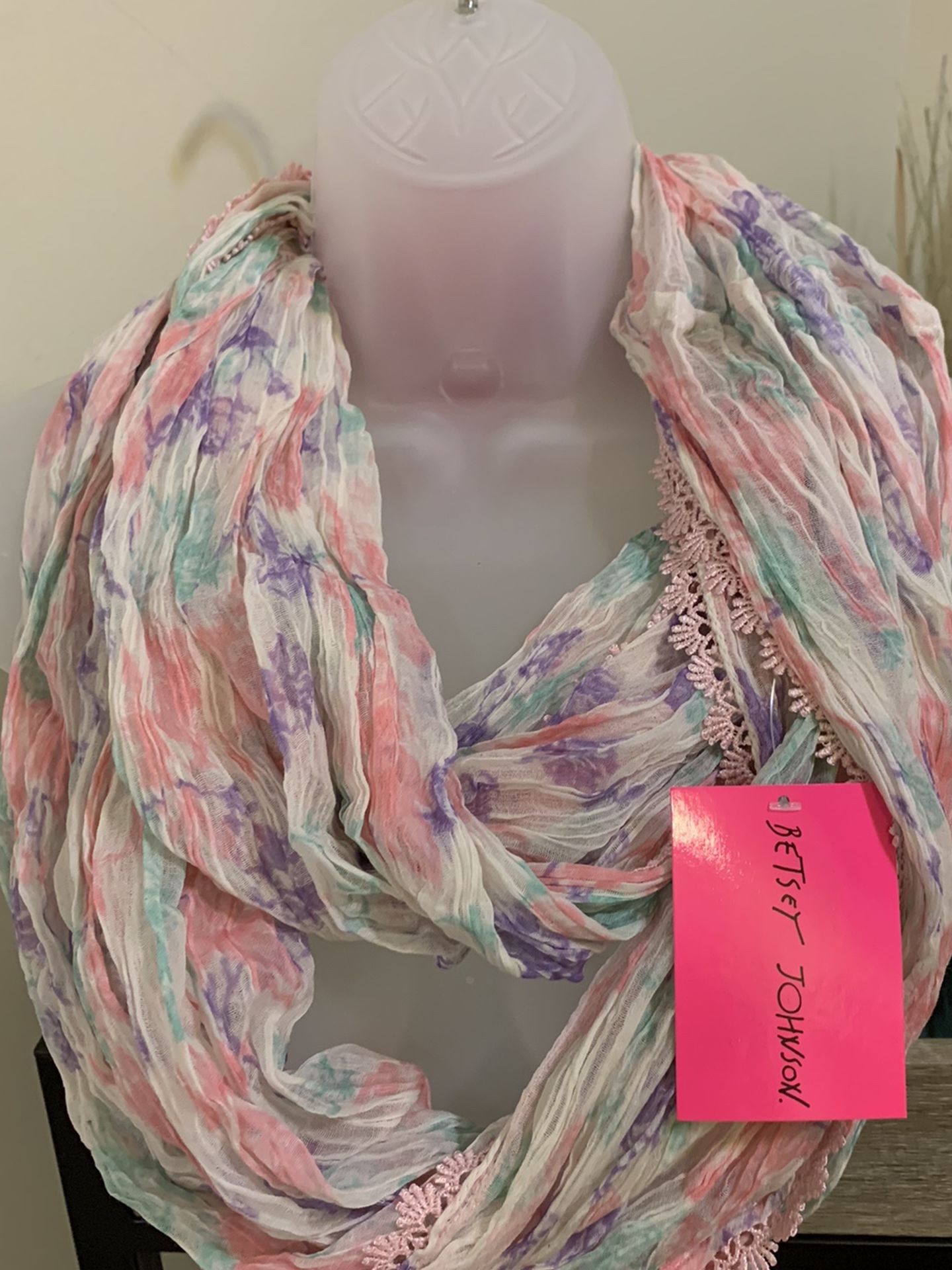 Women’s Scarf