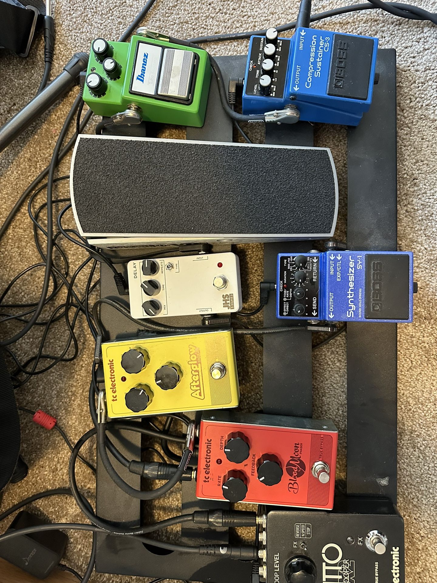Multiple Guitar Pedals and Board